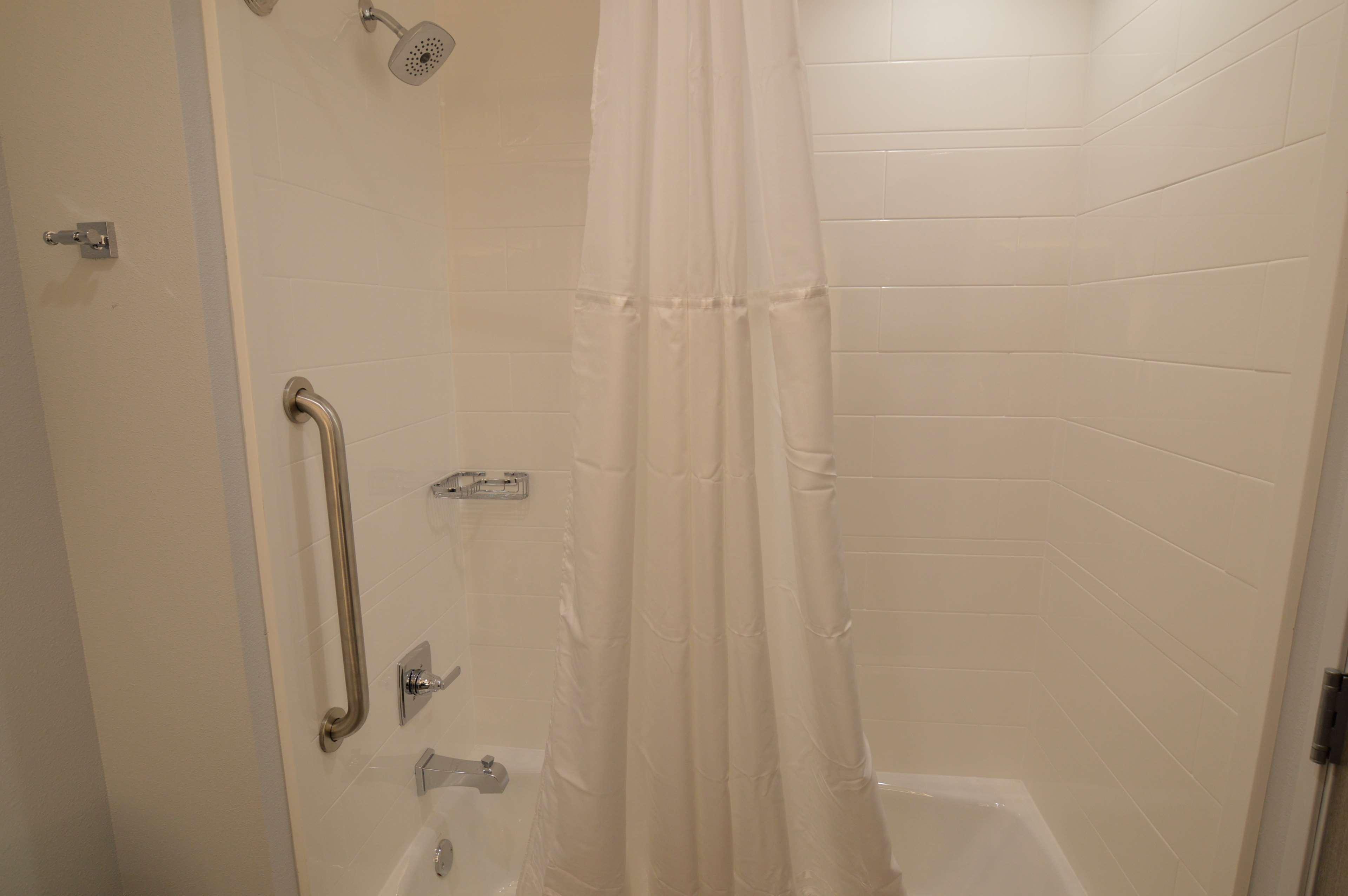 Best Western Plus Executive Residency Oklahoma City I-35 Екстер'єр фото